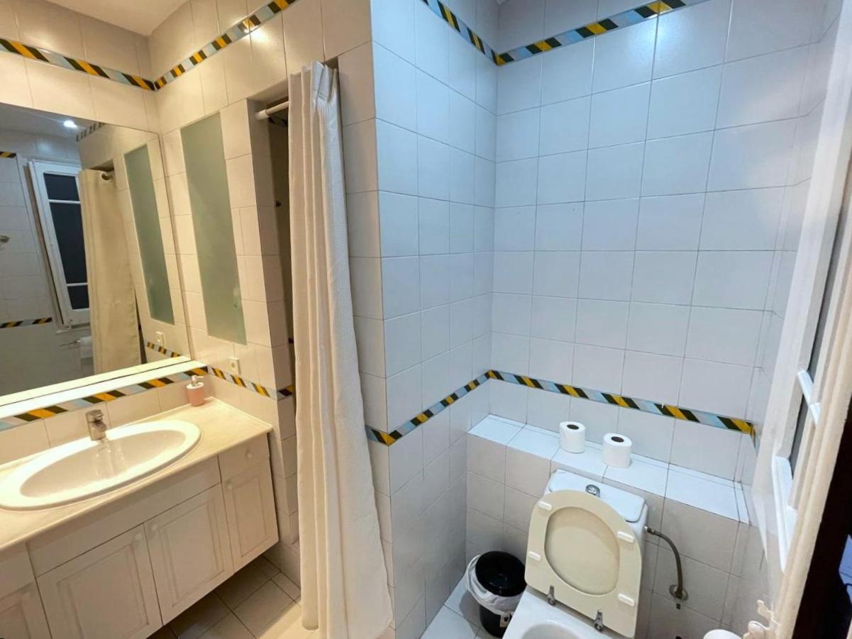 Flor Habitaciones บาร์เซโลนา ภายนอก รูปภาพ