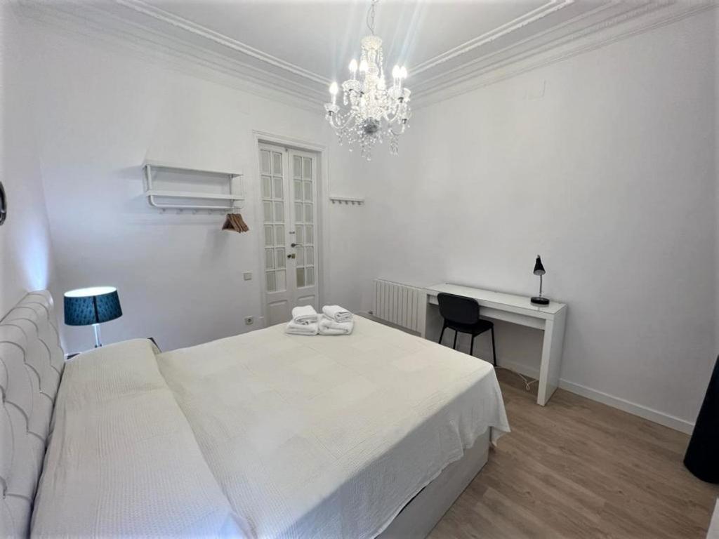 Flor Habitaciones บาร์เซโลนา ภายนอก รูปภาพ